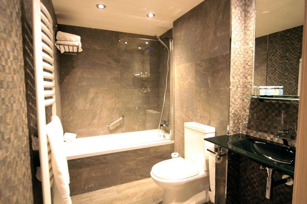 Hotel 9 Sant Antoni Ribes De Freser Cameră foto